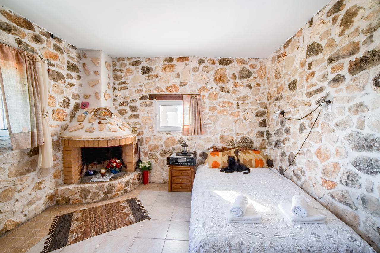 Lithahiro Stone House Villa Agalas Exterior photo